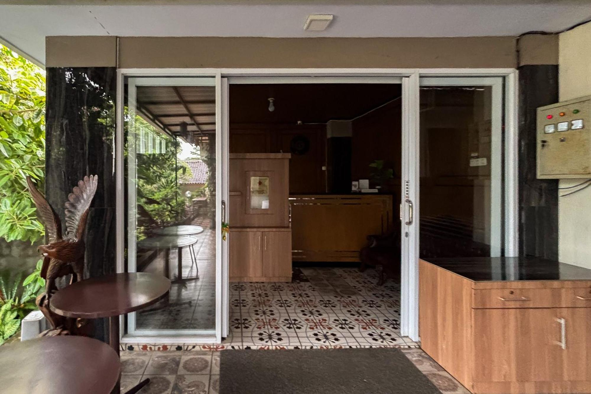 Urbanview Alfiya Hotel Lampung Bandar Lampung Zewnętrze zdjęcie