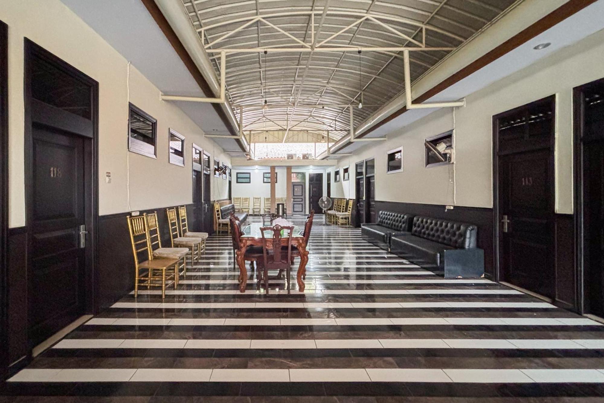 Urbanview Alfiya Hotel Lampung Bandar Lampung Zewnętrze zdjęcie