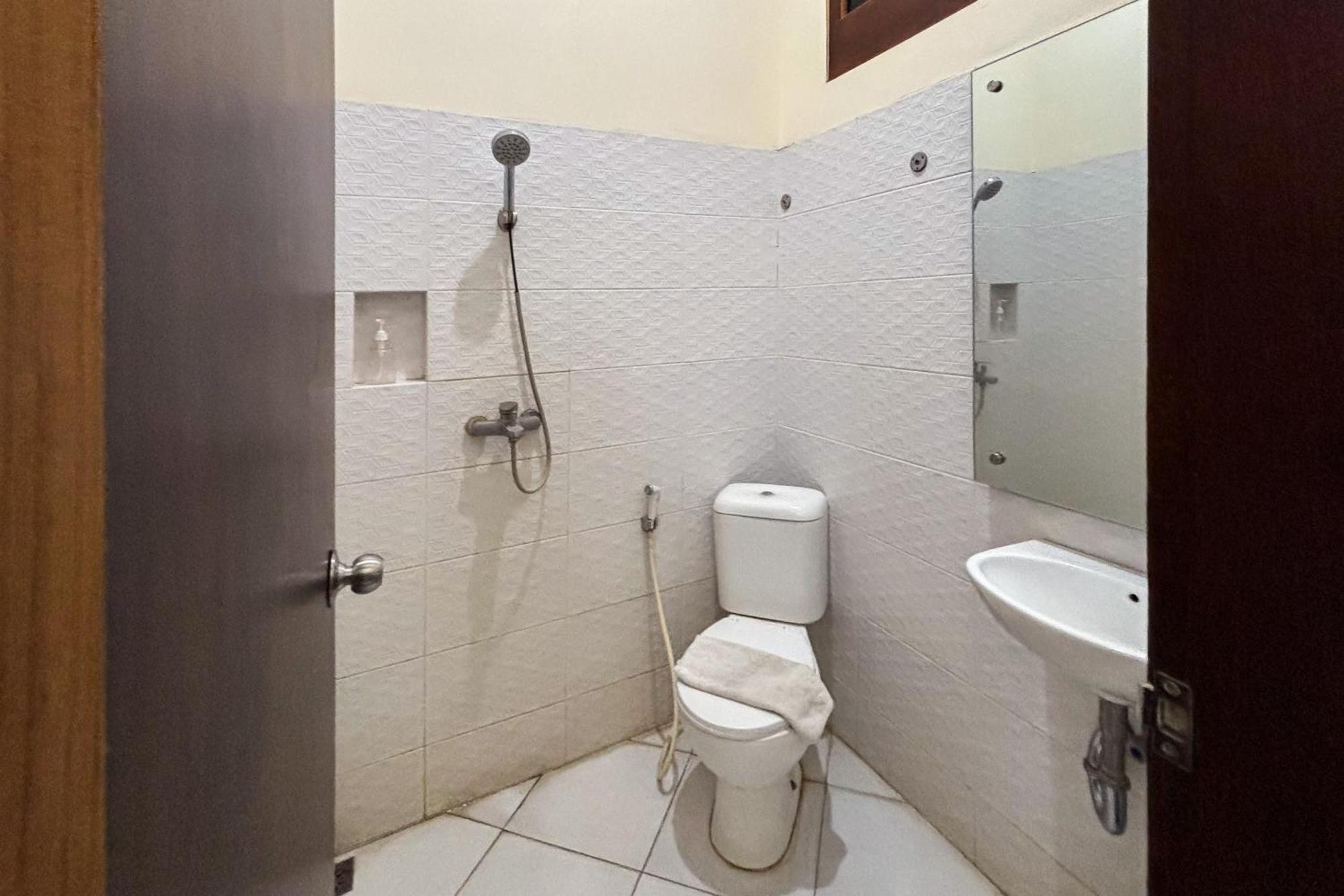 Urbanview Alfiya Hotel Lampung Bandar Lampung Zewnętrze zdjęcie