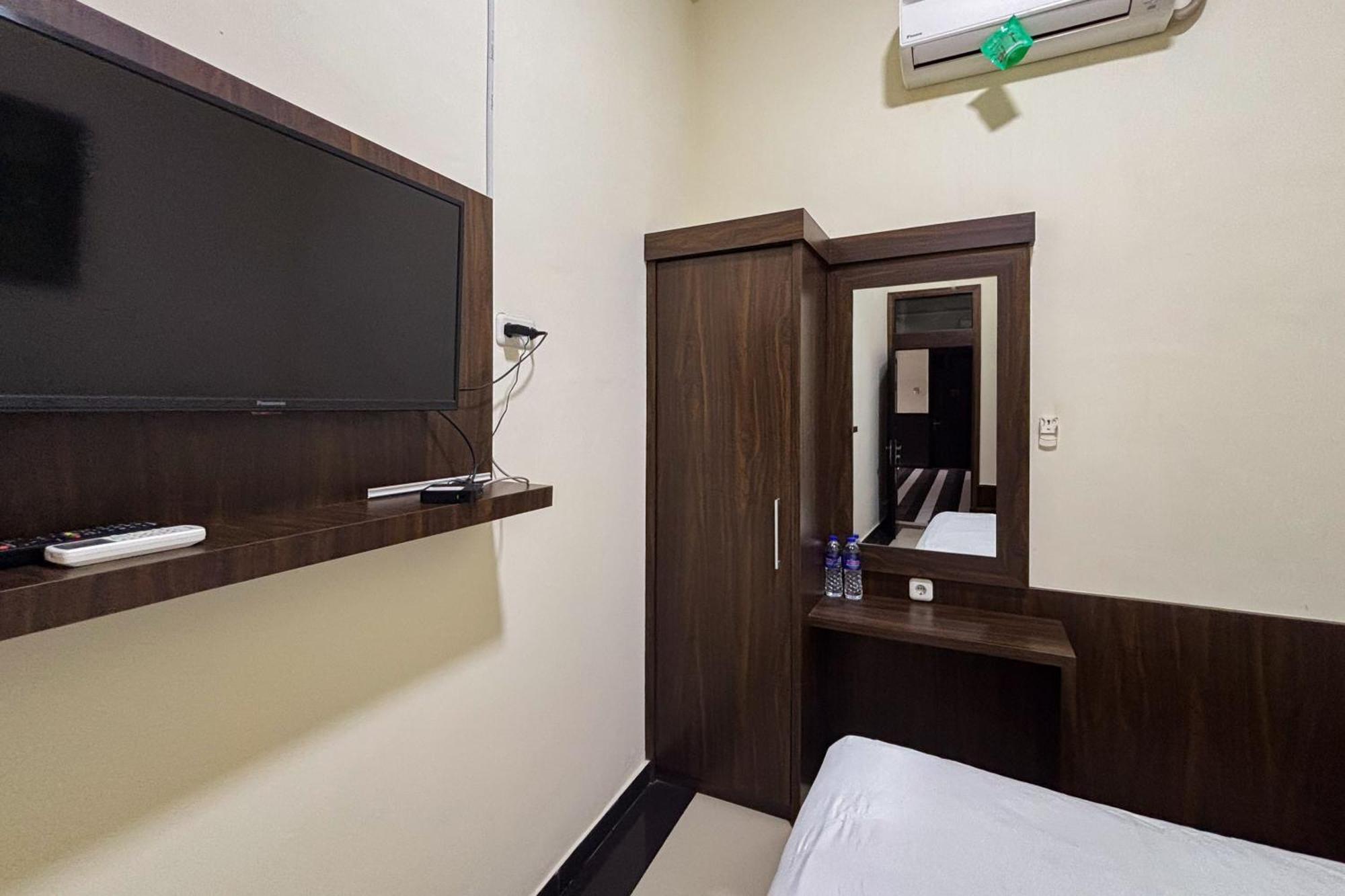 Urbanview Alfiya Hotel Lampung Bandar Lampung Zewnętrze zdjęcie
