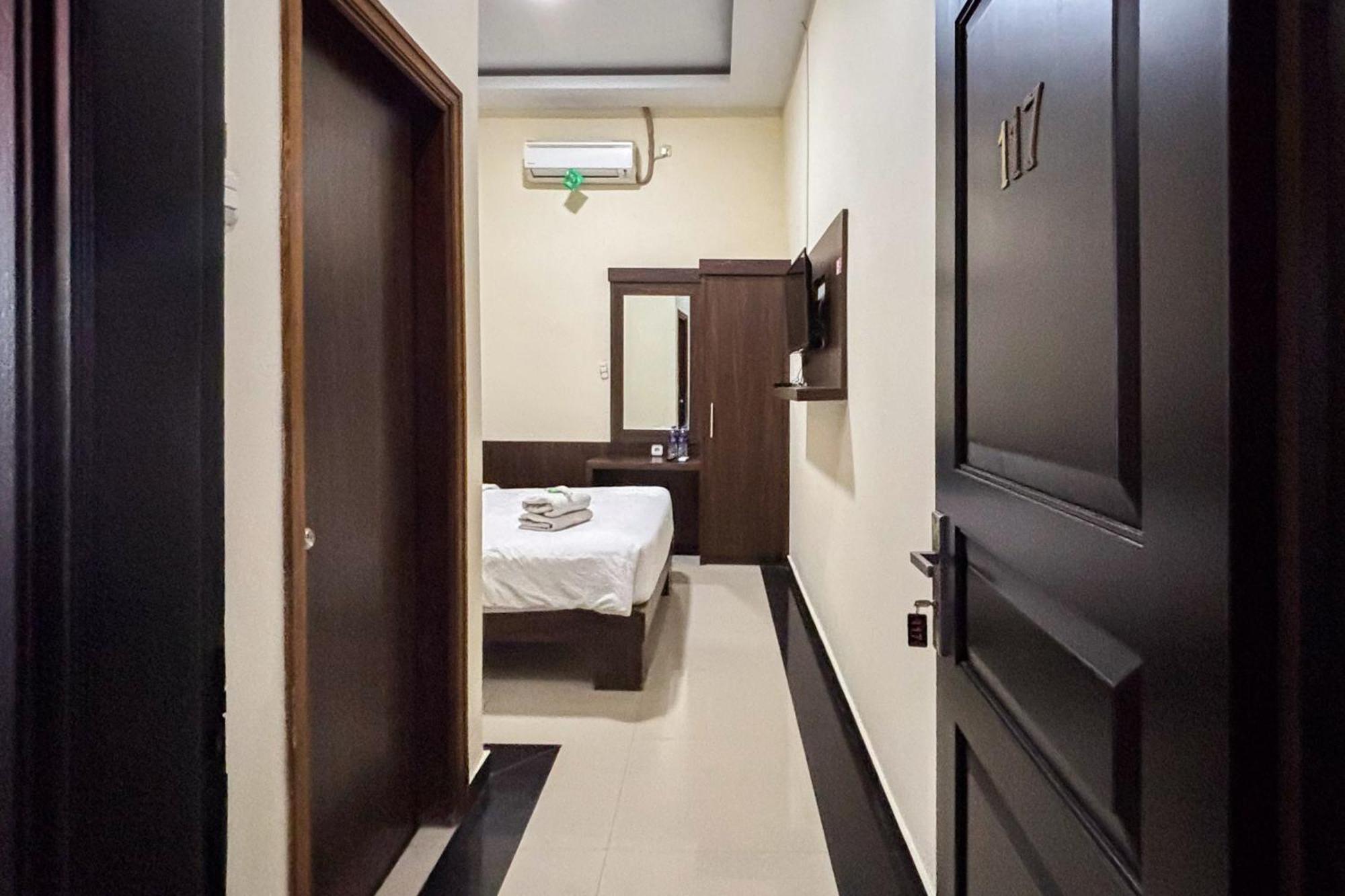 Urbanview Alfiya Hotel Lampung Bandar Lampung Zewnętrze zdjęcie